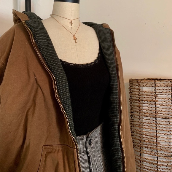 ISO this brandy Melville jacket - Picture 2 of 2